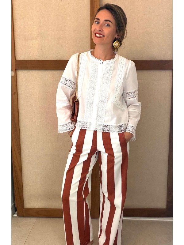 1025899000008_15